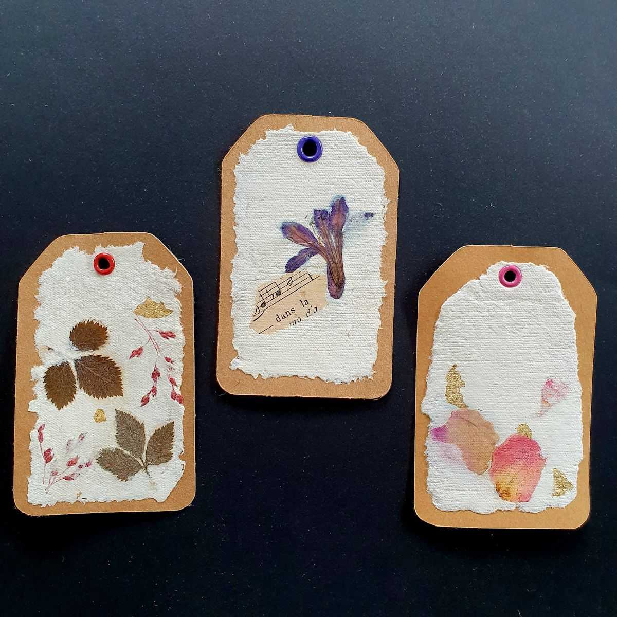 Étiquettes artisanales avec inclusions végétales , lot de 3.