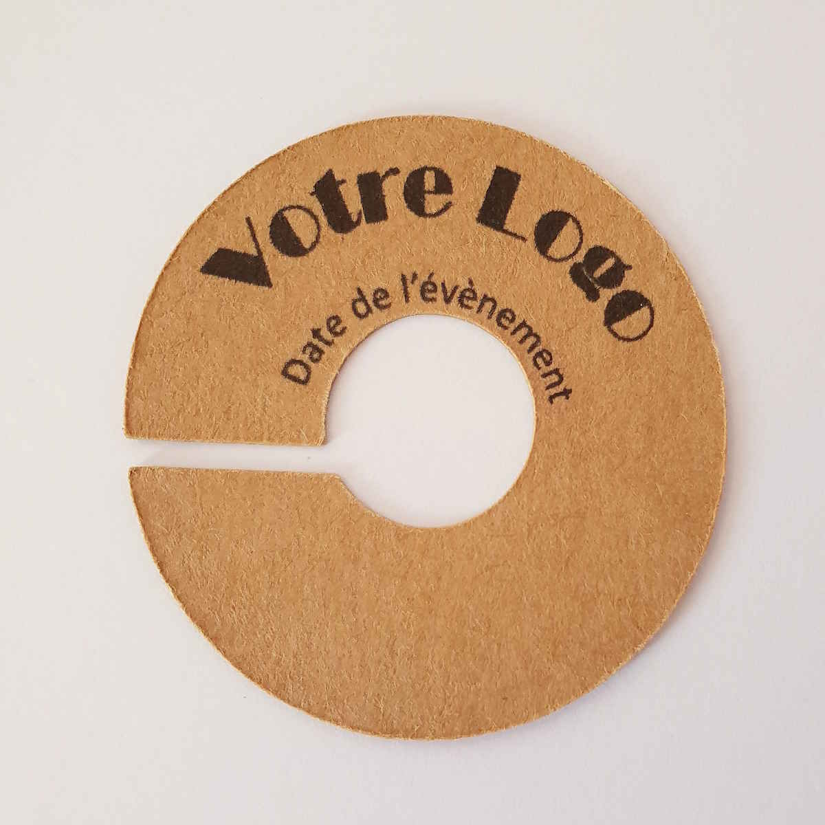 marque verre personnalisé avec un logo